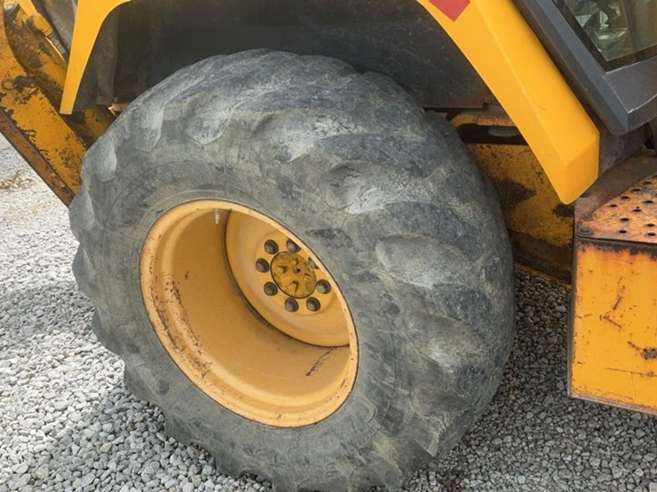 john-deere-310d-image-82