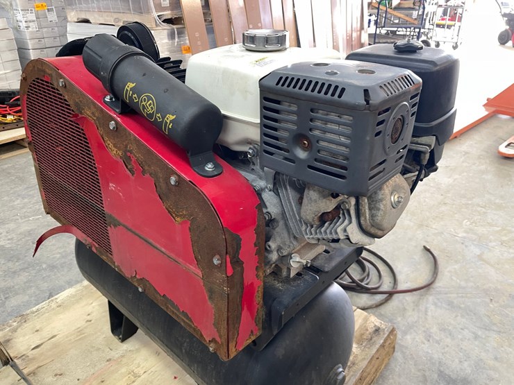 #7556-•-north-star-30-gallon-air-compressor-image-15