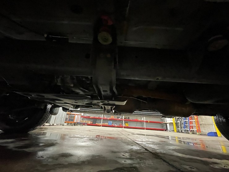 2012-dodge-3500-image-96