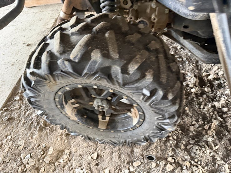 john-deere-gator-image-9