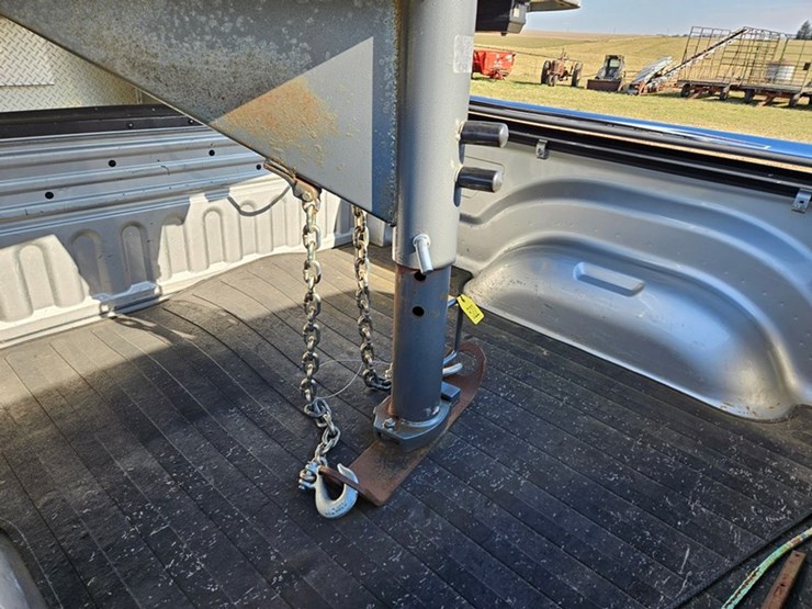 #522-•-2021-travelong-ls-mt-livestock-trailer-image-9