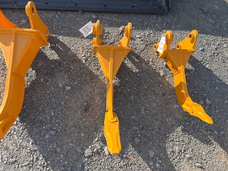 caterpillar-305-image-2