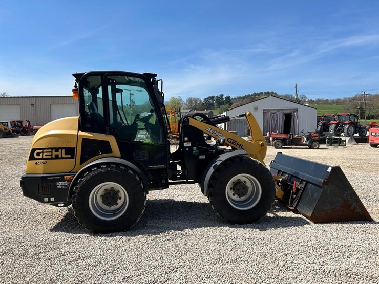 2022-gehl-al750-image-5