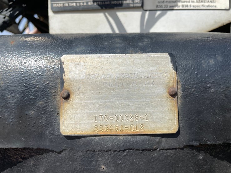 2011-ford-f550-image-90