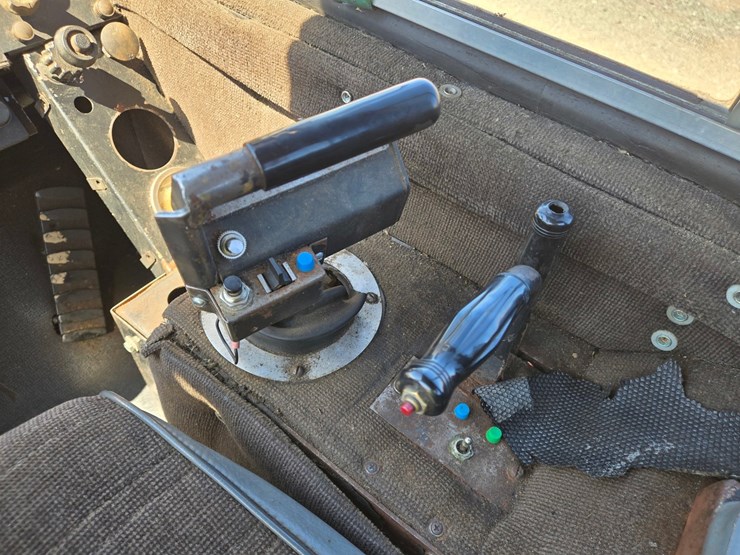 caterpillar-3208-image-76