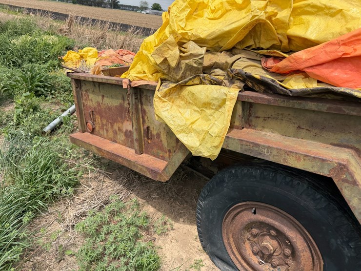 #45264-•-9'-utility-trailer-w/levee-spills-image-15