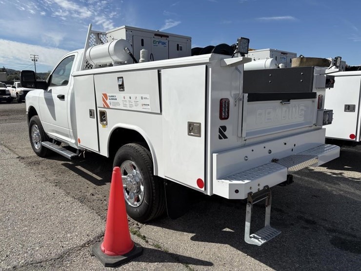 2024-dodge-2500-image-4