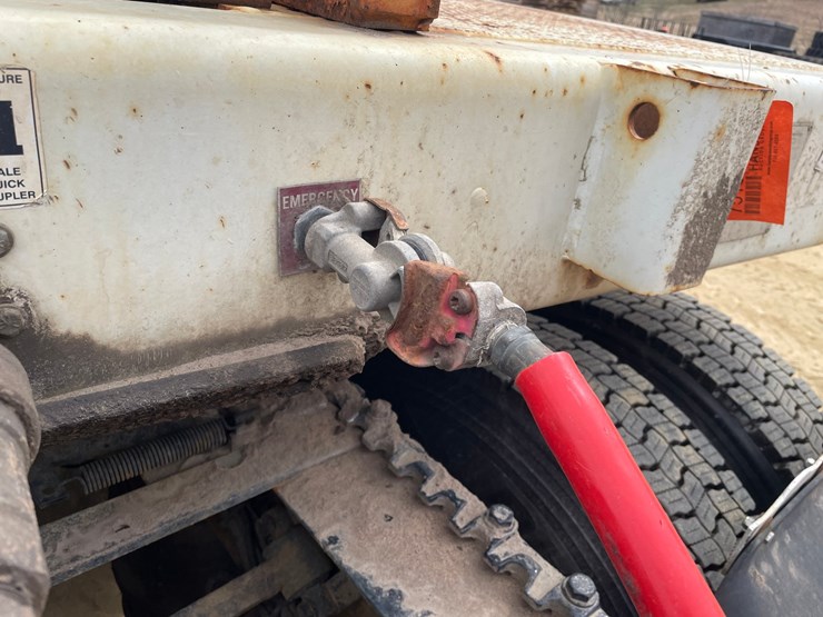 #7516-•-2015-landoll-s30c-51'-hydraulic-beavertail-semi-trailer-image-55