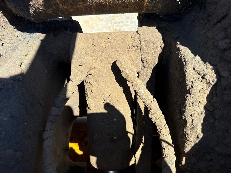 2009-deere-225-lc-image-19