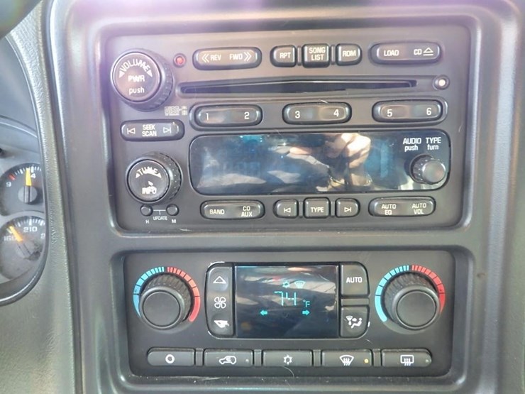 2007-gmc-sierra-2500hd-image-35