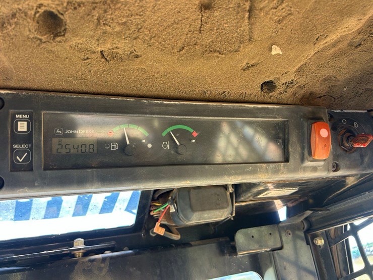 2008-deere-332-image-20