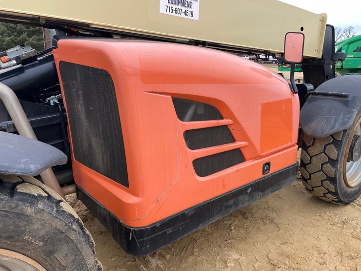 2014-jlg-g9-43a-image-25