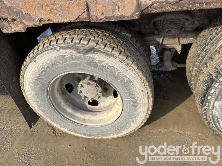 2005-sterling-acterra-image-15