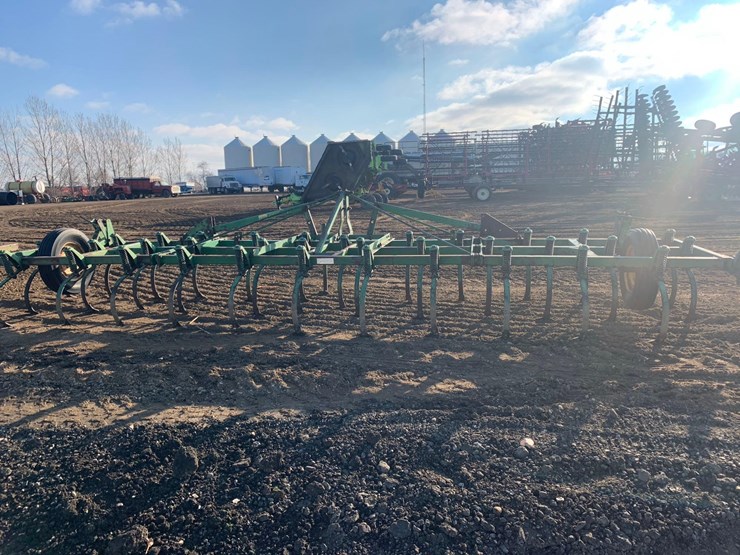 john-deere-1100-image-5