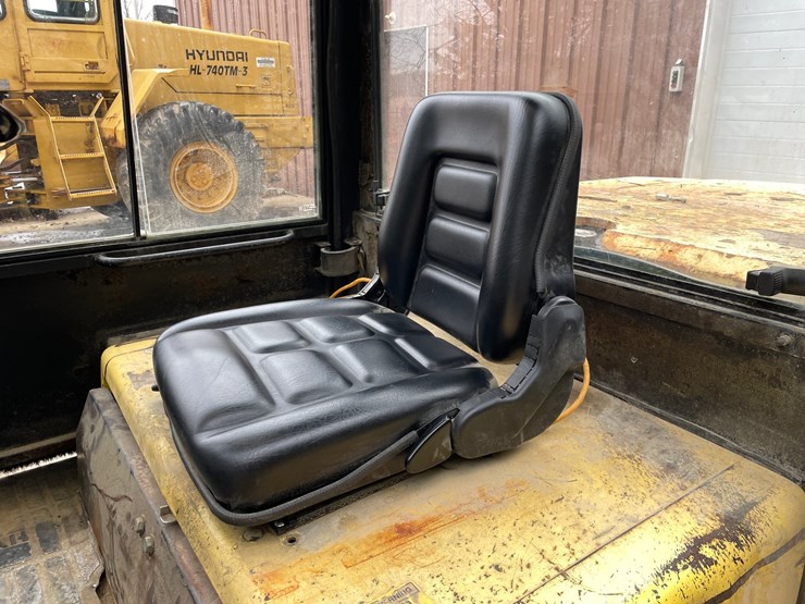 #7518-•-hyster-x110xl-forklift-image-40