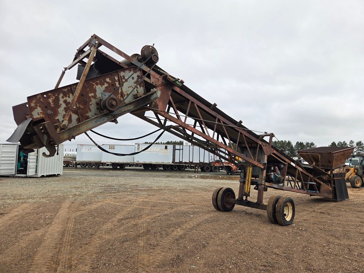 massey-ferguson-8-image-5