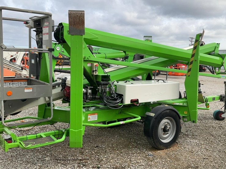 #322-•-2023-nifty-lift-50'-towable-boom-lift-image-1