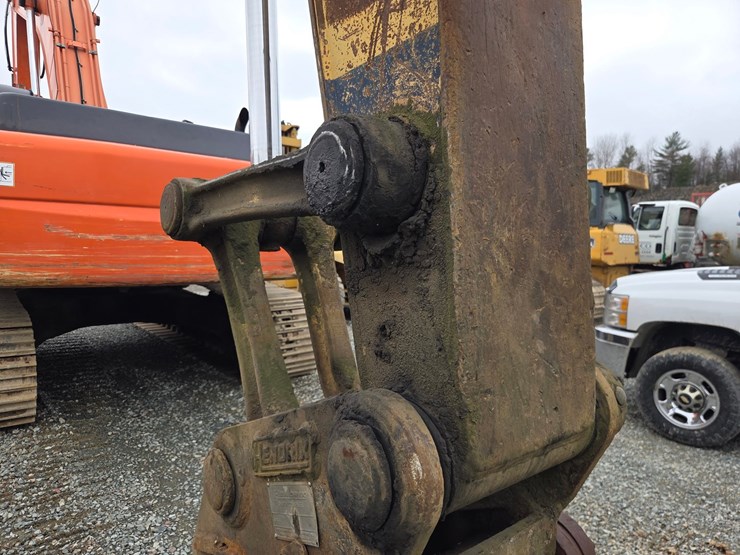 komatsu-pc150-lc-5-image-17