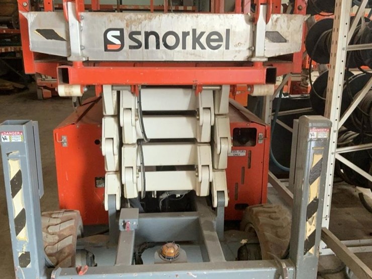 #401-•-snorkel-4wd-rough-terrain-27'-scissor-lift-image-20