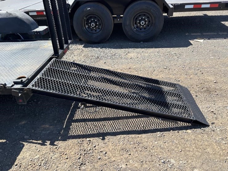 2021-steel-point-7'-s/a-equipment-trailer-image-16