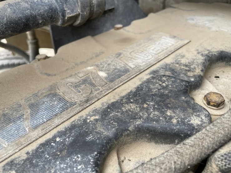 2004-kenworth-t300-image-22