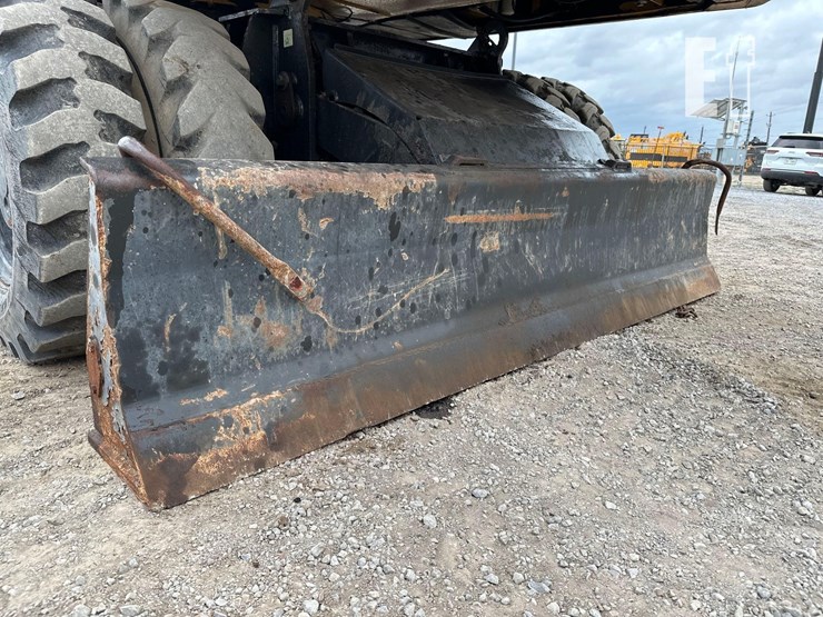 2008-caterpillar-m322d-image-15