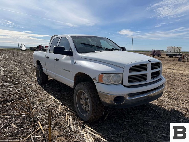 2005-dodge-ram-2500-image-8