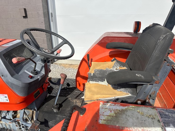 kubota-m4900-image-4