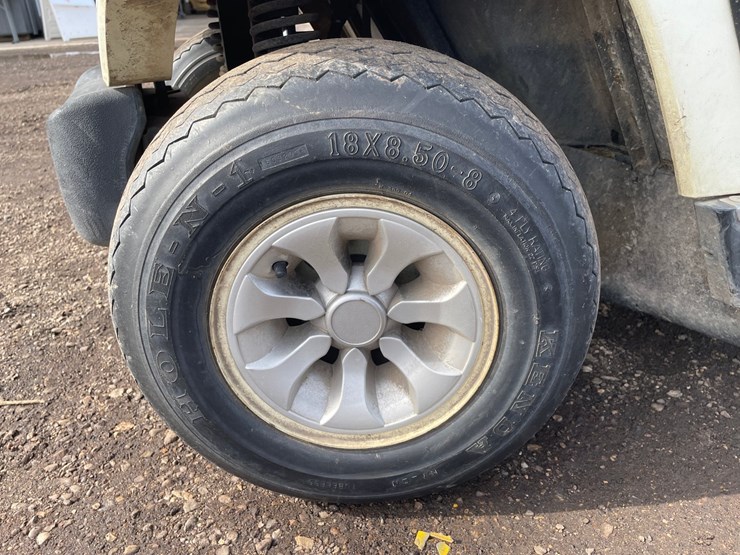 #2347-•-2004-yamaha-g22a-gas-golf-cart-image-9