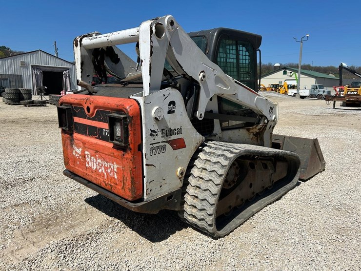 bobcat-t770-image-4