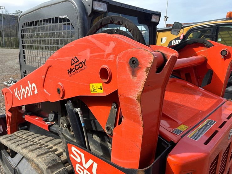 2023-kubota-svl65-2-image-23