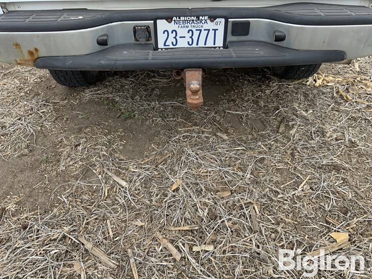 2004-chevrolet-silverado-1500-image-16