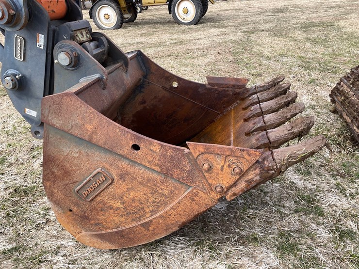 doosan-dx225-lc-image-9