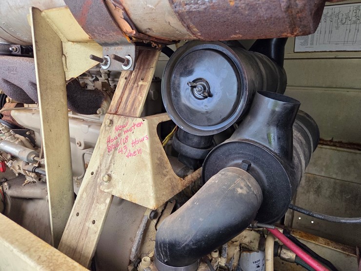 1994-massey-ferguson-8-image-24