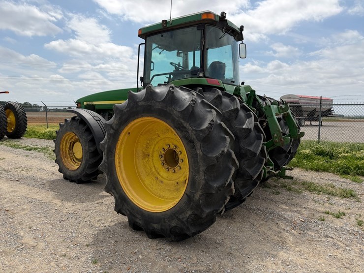 1998-john-deere-8300-image-4