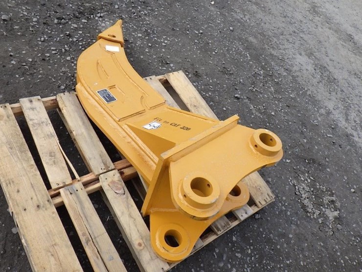 caterpillar-320-image-1