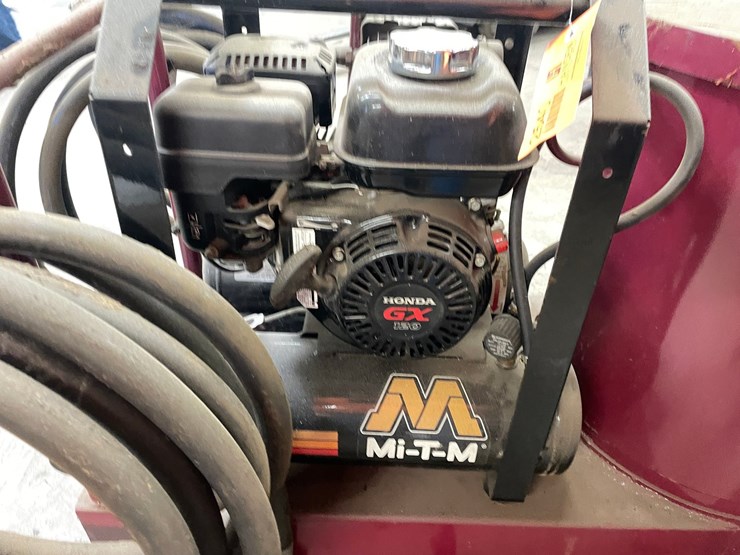 #2540-•-hennes-johnson-hj1804-power-roller-(columbia-heights,-mn)-image-8