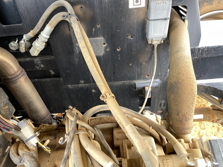 2014-jlg-g9-43a-image-58