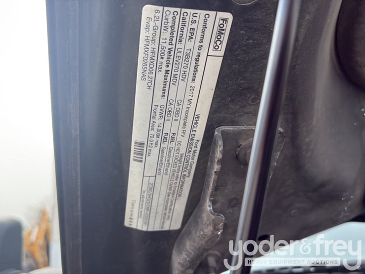 2017-ford-f350-image-47