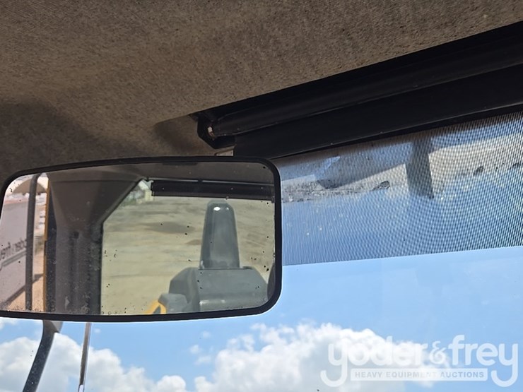 2021-volvo-l90h-image-126