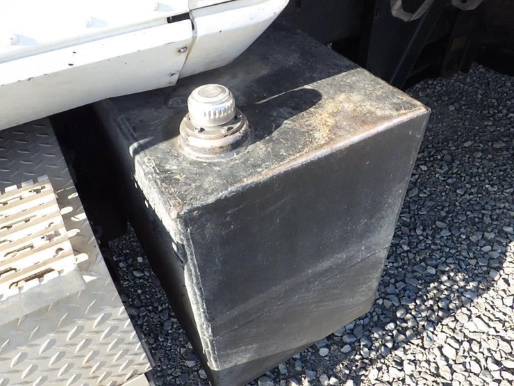 1999-international-9300-image-35