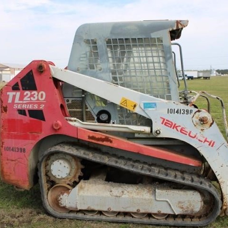 TAKEUCHI TL230