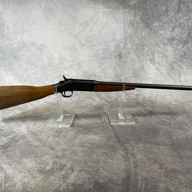 #4105 • New England Firearms/pardner, 20 Ga. Single Shot Shotgun, SN: 266328, (Neenah, WI)