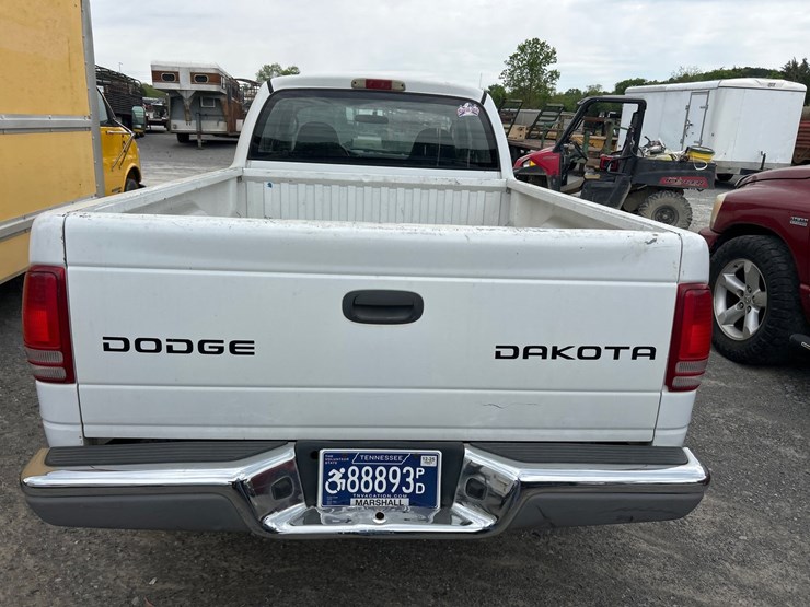 2004-dodge-dakota-image-5