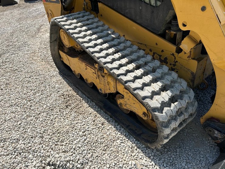 caterpillar-259d-image-13