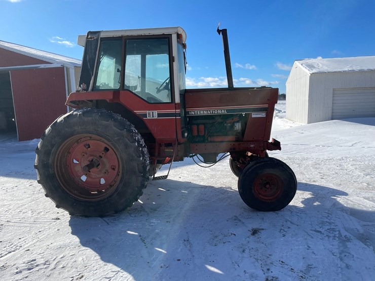 1980-international-1086-image-5