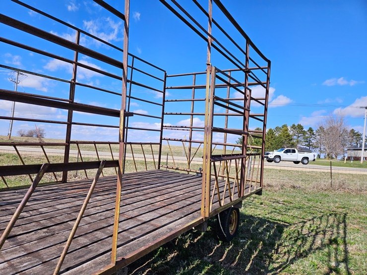 #536-•-8'x16'-bale-wagon-image-14