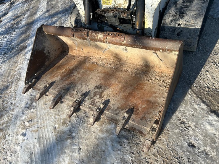 2017-bobcat-t550-image-54