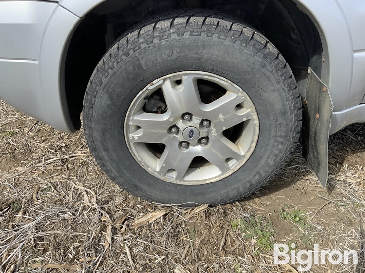 2006-ford-escape-image-17