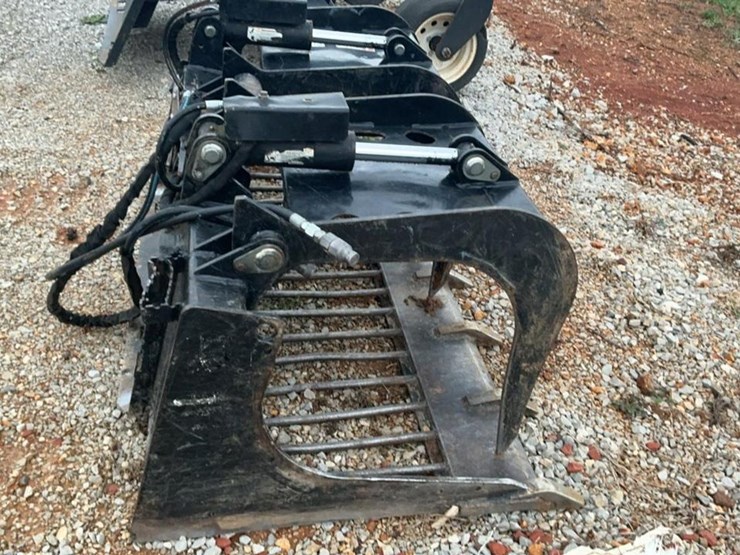 #170-•-2017-quick-attach-brush-grapple-image-2